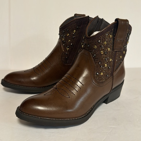 Very Volatile Los Angles Brown Ankle Boots Zipper women’s Size 6.5 - Picture 3 of 7
